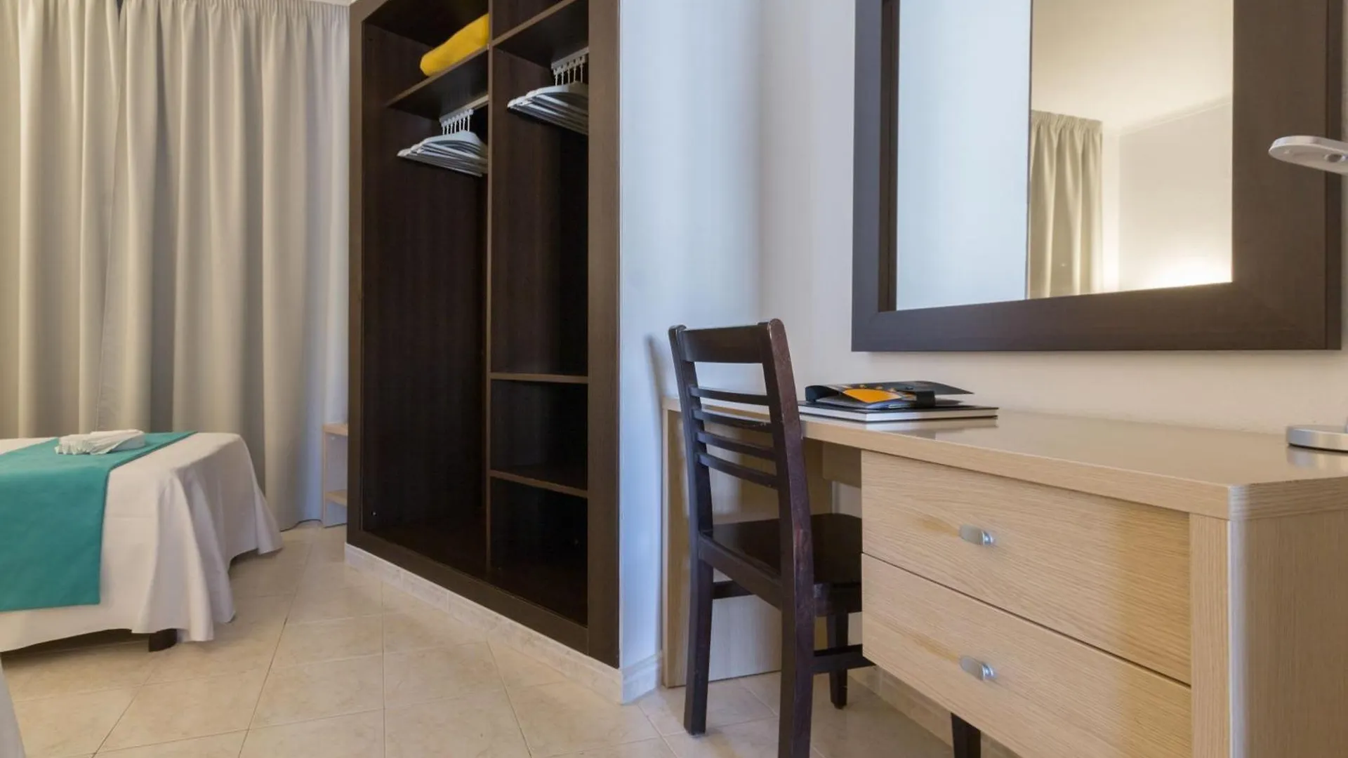 Hotel Orosol By Typic Hotels Sant Antoni de Portmany Espagne